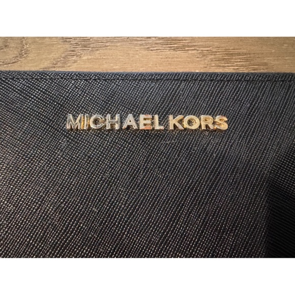 Michael Kors black leather wallet - Picture 2 of 4